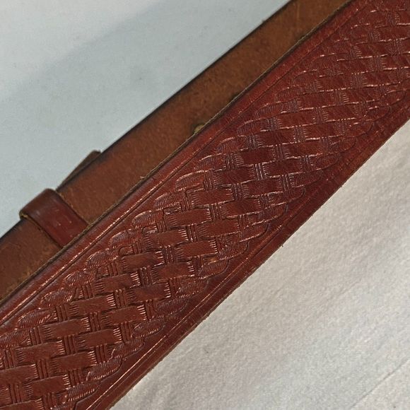 Mens Belt Large Waist Distressed Heavy Duty Tooled Leather Strap Buckle Overlay - Picture 4 of 11